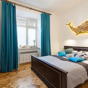apartment-on-krakivska-street-lviv.hotelslviv.net/